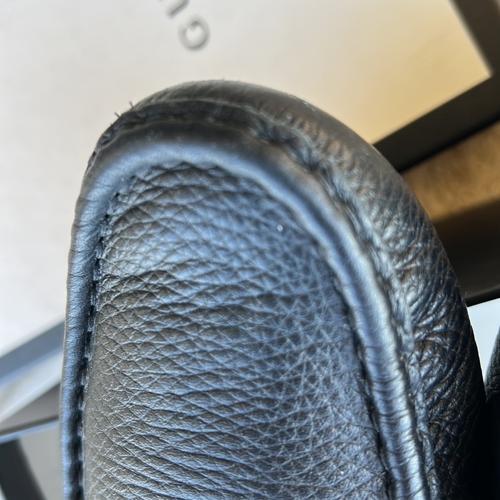GUCCI black leather loafers. - Picture 6 of 15